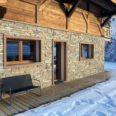 Chic A Chamonix, Chalet Ski/golf, Quartier Les Bois شاليه شامونكس